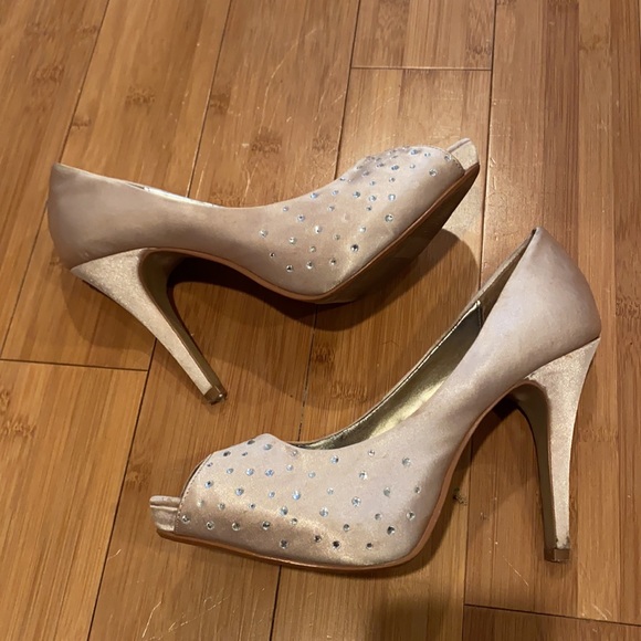 Lulu Townsend Rhinestone Open Toe Heel - Picture 2 of 4